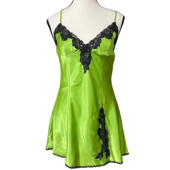 Frederick's of Hollywood Women's Vibrant Green Chemise Satin Slip Dress Sz. M - Picture 1 of 9